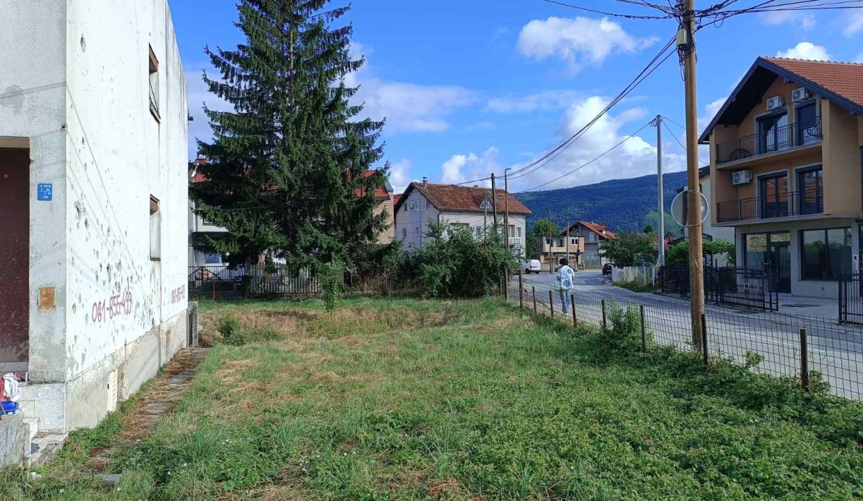 IMG-736fe235b5fc322d508300feb6497fc8-V