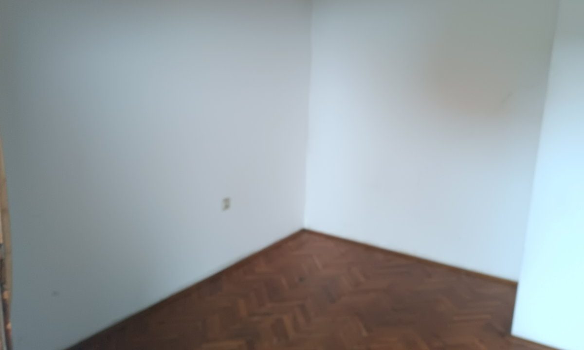 IMG-c7ee5cd9059a4bafa30aa054287bc612-V