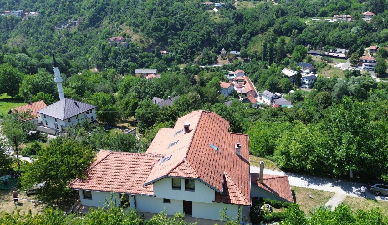 DCIM100MEDIADJI_0831.JPG